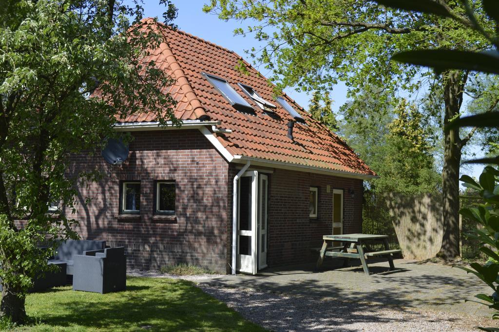 Rikobravo Villa Meppen ภายนอก รูปภาพ